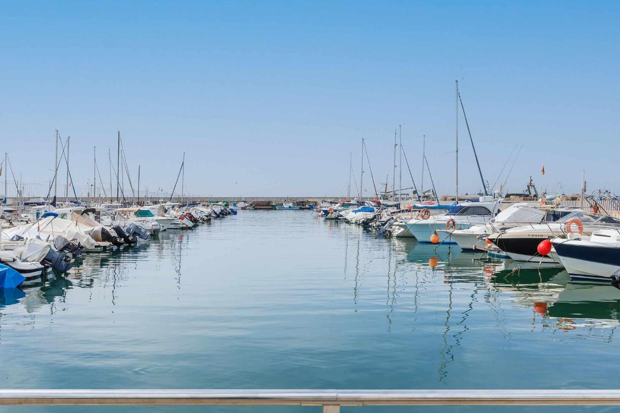 Апартаменты A&N Seaport 1B Калета-де-Велес Экстерьер фото